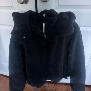 Alo Yoga Foxy Sherpa Jacket Black